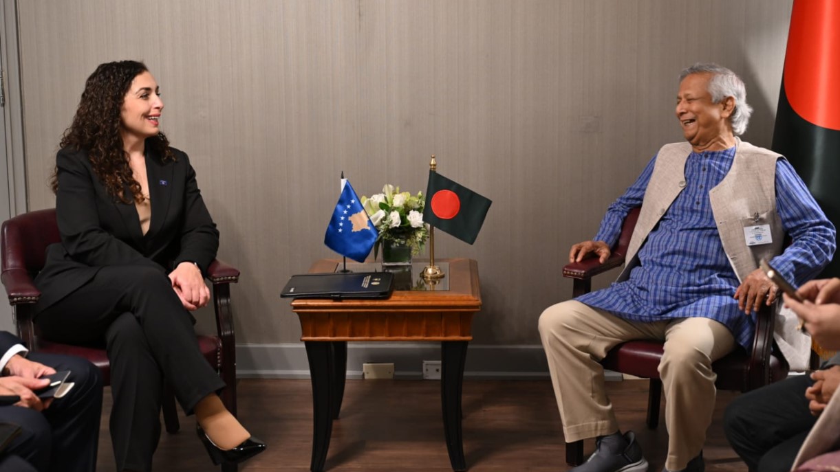 প্রধান উপদেষ্টার সঙ্গে কসোভোর প্রেসিডেন্টের বৈঠক